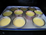 ストレーナーでこし、バニラエッセンスをいれ混ぜたところ